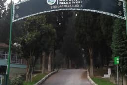 Emirdağ Mezarlığı