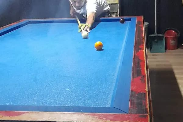 Kako Bilardo Ve Oyun Salonu - Bilardo salonu - İzmir Bornova