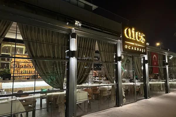 Ateş Ocakbaşı Bayraklı - Türk restoranı - İzmir Konak