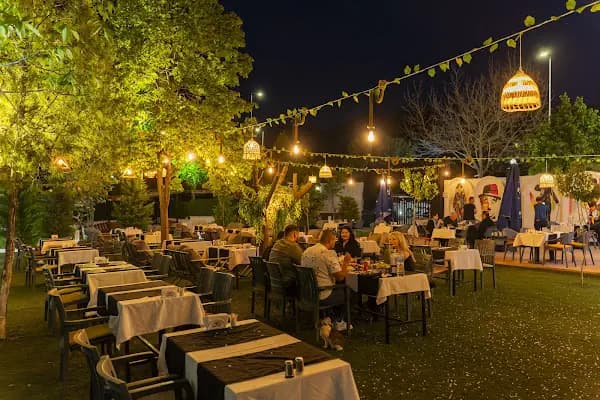 Chaplin Restaurant Denizli - Restoran - Denizli Acıpayam