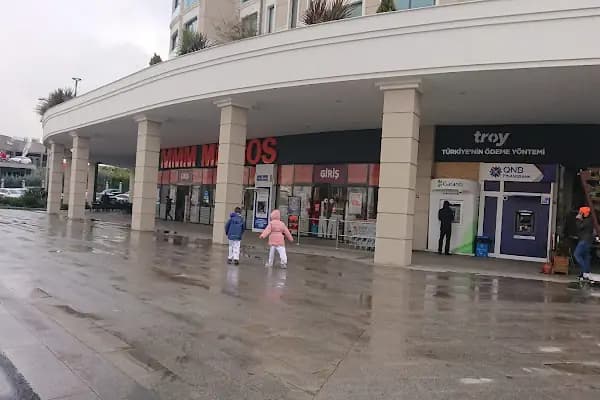 MMM Migros - Süpermarket - İstanbul Sultangazi