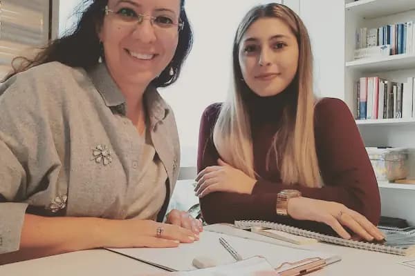 Klinik Psikolog Şafak Ağaca Kemal - Psikolog - İstanbul Ümraniye