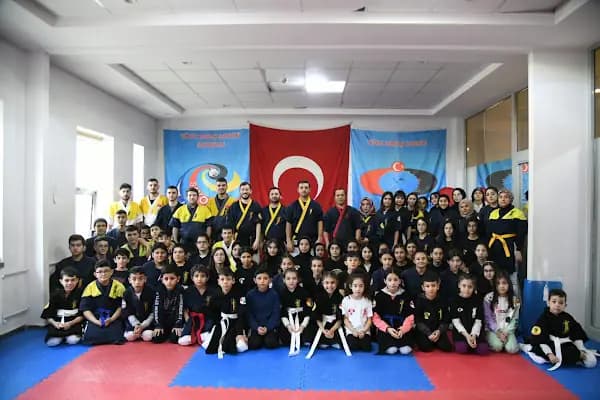 SAYOKAN ALTIN AKADEMİ ALPLIK OKULU - Spor salonu - Ankara Beypazarı