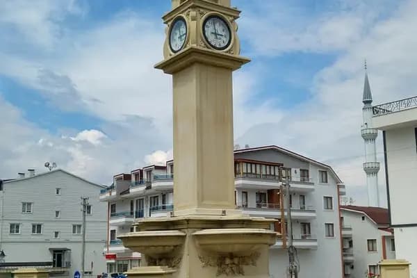 Başiskele Saat Kulesi - Heykel - Kocaeli Başiskele
