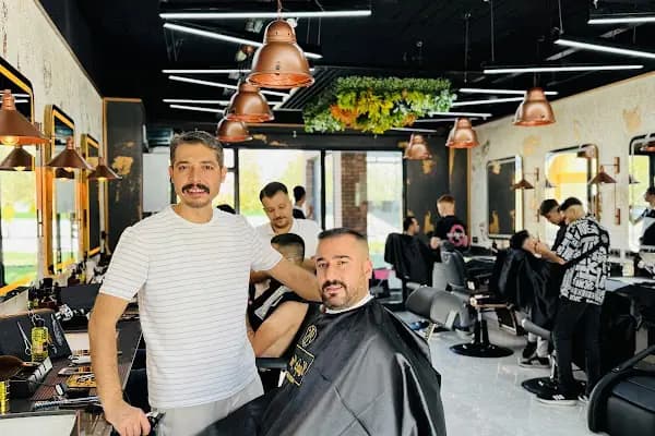 KUAFÖR FAVORİ - Kuaför - Konya Karatay