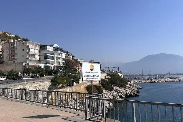 Kadınlar Plajı - Kamp Alanı - Antalya Finike