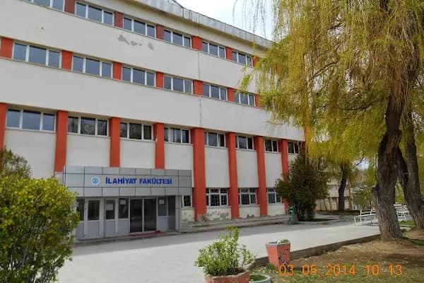 Atatürk Üniversitesi - Devlet Üniversitesi - Erzurum Palandöken
