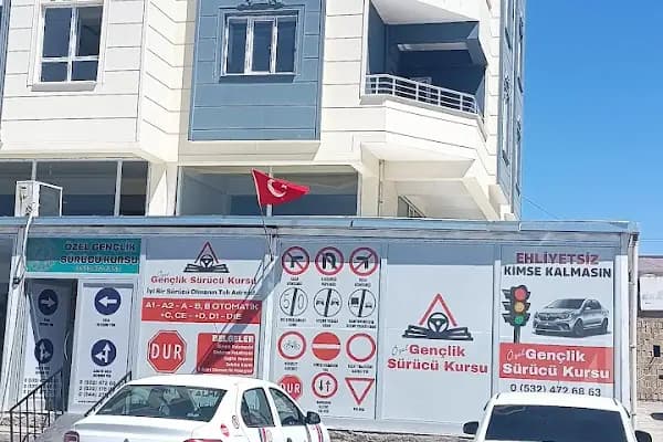BOZOVA ÖZEL GENÇLİK SÜRÜCÜ KURSU - Sürücü Eğitim Kursu - Şanlıurfa Ceylanpınar