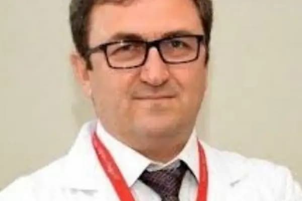 Op. Dr. Selim Türkkan - Ortopedi ve Travmatoloji - El Cerrahisi ve Mikrocerrahi - Ortopedi Cerrahı - İstanbul Şişli