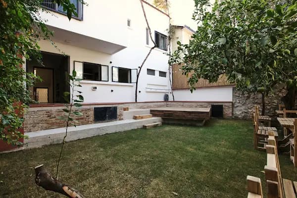 FLANEUR HOSTEL - Gençlik Hosteli - Antalya Finike