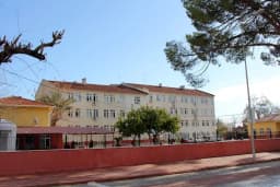 Yunus Emre İlkokulu