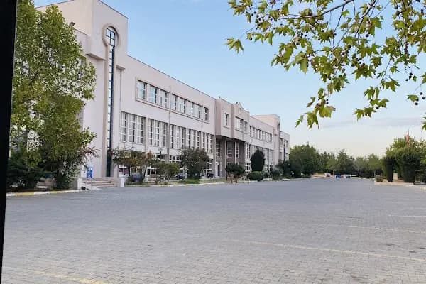 Dokuz Eylül Üniversitesi Edebiyat Fakültesi - Akademik Bölüm - İzmir Buca