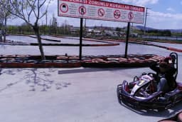 GrandPrix Go Kart kafe Restorant