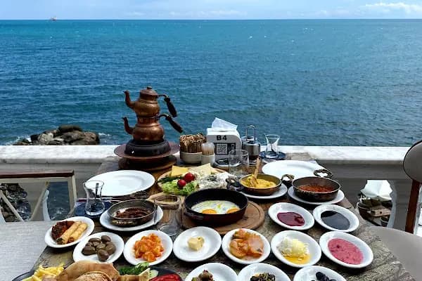 Fi Cafe&amp;Restaurant - Restoran - Trabzon Akçaabat