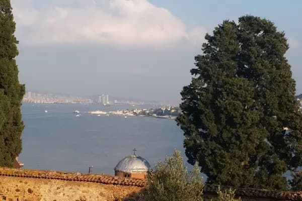 Kangelaris Ailesi Anıt Mezarı - Süslü Mezar - Tarihi Yer - İstanbul Adalar
