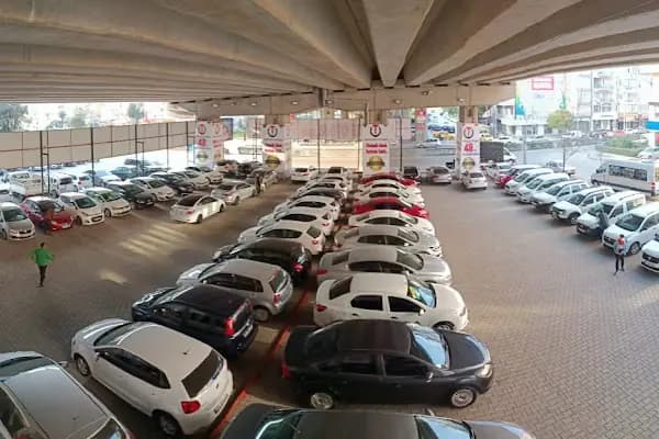 Taksitle Oto Al Bornova Şubesi - Otomobil Mezatı - İzmir Bayraklı