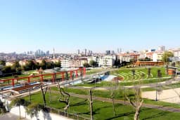 Azarbaycan Dostluk Parkı