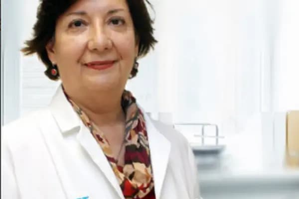 İzmir Fiziksel Tıp ve Rehabilitasyon Müge Yetener - Fizik Tedavi Uzmanı - İzmir Karşıyaka
