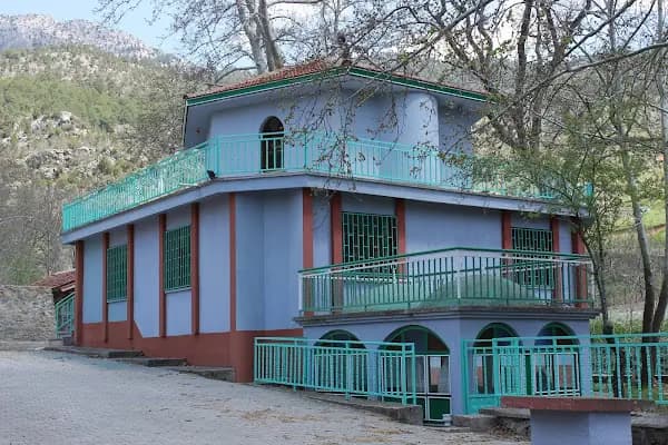 Bademli Cuma Cami - Dedeler Türbesi - Cami - Antalya Demre
