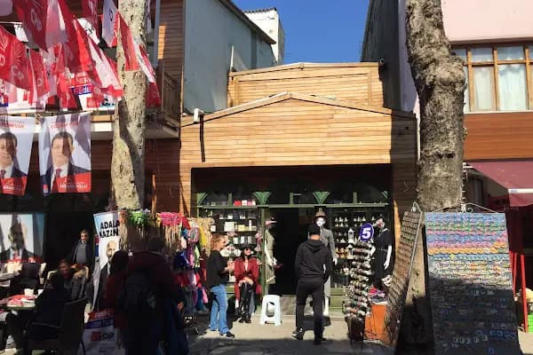Dilara Hediyelik Eşya - Hediyelik Eşya Mağazası - İstanbul Esenler