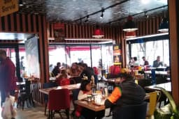 Ünal Restaurant Bistro &amp; Cafe