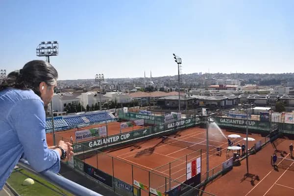 Gaziantep Büyükşehir belediyesi Tenis Kompleksi - Spor salonu - Gaziantep Şehitkamil