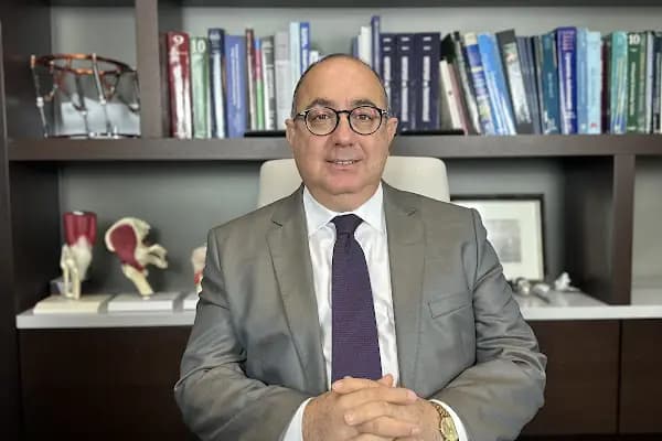 Doç. Dr. Emrah Kovalak - Ortopedi ve Travmatoloji Uzmanı - Ortopedi Cerrahı - İstanbul Bağcılar