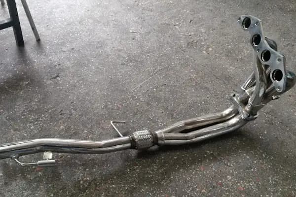 Areks Egzoz Otomotiv Sanayi Ve Ticaret Ltd Sti Fabrika - Otomobil Parçası Üreticisi - Ankara Akyurt