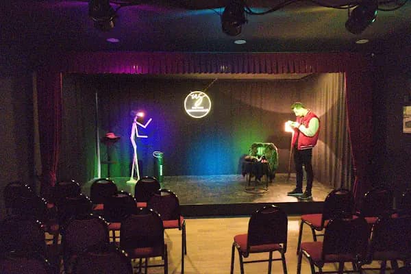 Uray Sanat Tiyatro - Sanat Okulu - Sakarya Adapazarı