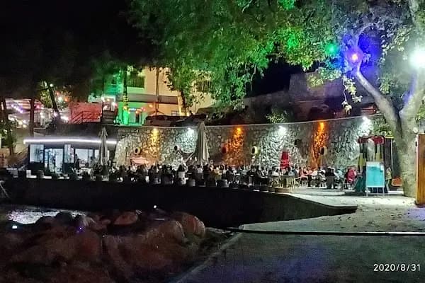 Moii Cafe &amp; Bar - Bar - Bursa Gemlik