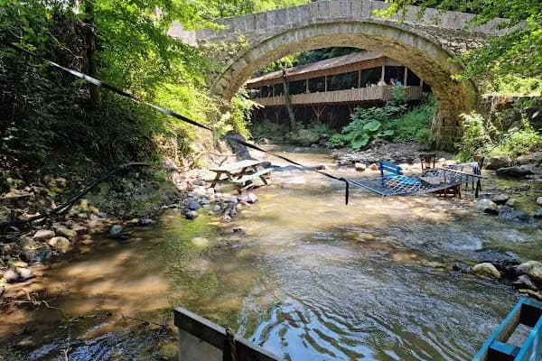 Yuvacık şelalesi - Restoran - Kocaeli Başiskele