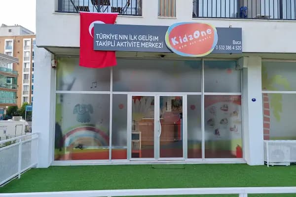 Gökkuşağı Oyun Parkı &amp; Parti Evi - Kafe - İzmir Çiğli