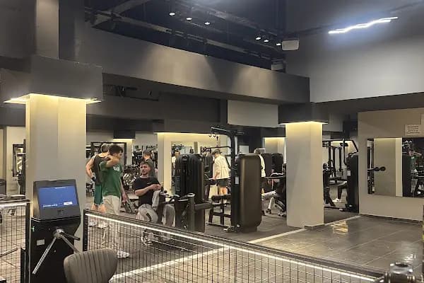 HADIMKÖY KOÇ GYM - Spor salonu - İstanbul Bağcılar