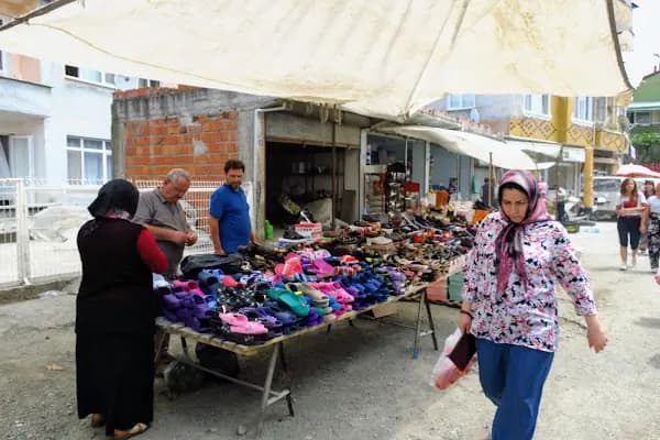 Alaçam Pazar Alanı - Pazar - Samsun 19 Mayıs