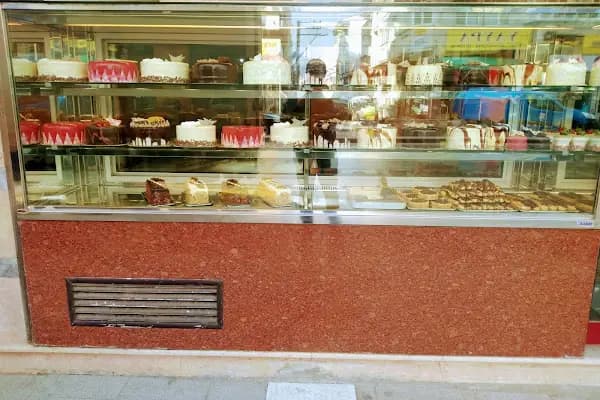 Almira Pastaneleri - Pastane - Sakarya Erenler