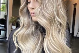 NailBar Alara