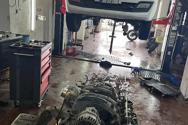 Teknik Oto Özel Servis - Oto Tamir Atölyesi - İstanbul Esenyurt
