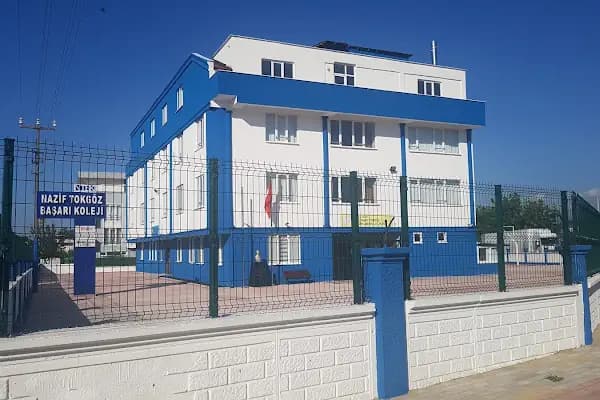 Nazif Tokgöz Başarı Koleji - Okul - Kocaeli Gölcük