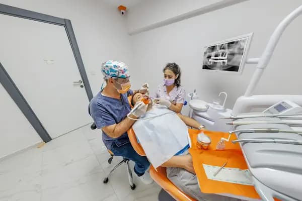 Diş Hekimi İbrahim Serhat Erdevir - Diş Hekimi - Tekirdağ Çorlu