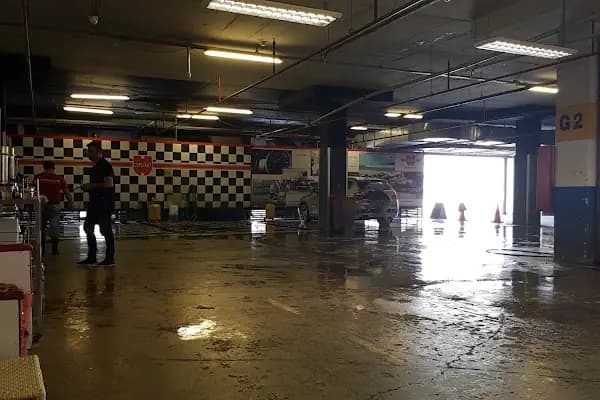 Pit Stop Oto Yıkama - Araba Yıkama - İzmir Bornova