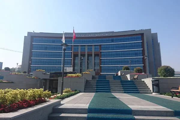 İstanbul Bölge İdare Mahkemesi - Adliye Sarayı - İstanbul Kartal