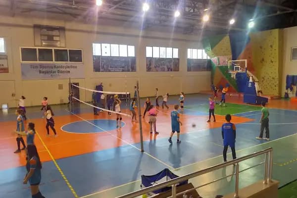 İnegol Belediyesi Kapalı Spor Salonu - Spor salonu - Bursa Mudanya