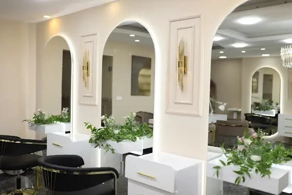 Ozme Estetik Kuaför - Kozmetik Sektörü - İzmir Bornova