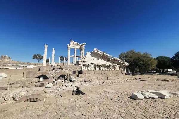 Antik Kent Sitesi - Tatil sitesi - İzmir Bergama