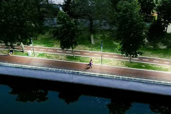 Kağıthane Belediyesi Yeşil Vadi Bisiklet ve Yürüyüş Yolu - Yürüyüş Alanı - İstanbul Şişli