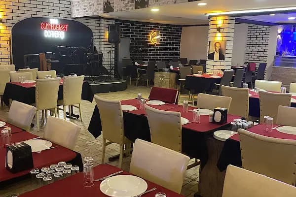 Tarihi CUMHURİYET OCAKBAŞI KENAN EVREN ŞUBESİ - Yemekli bar - Adana Çukurova