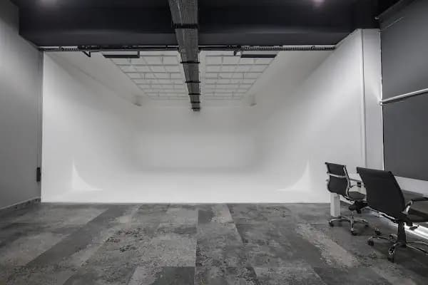 StudioBlack - İzmir Fotoğraf Stüdyosu - Fotoğraf Stüdyosu - İzmir Bayraklı