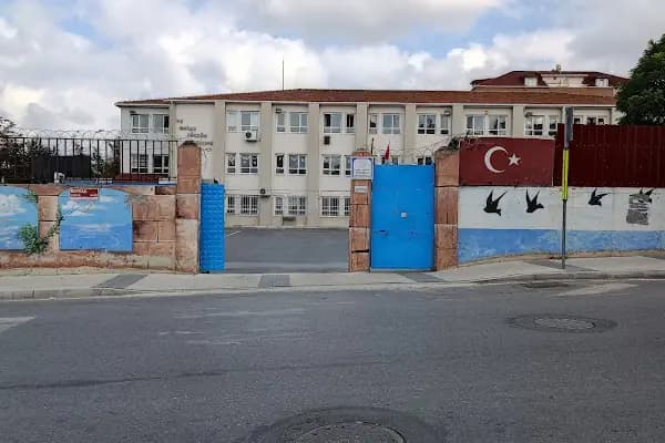 Köroğlu Ortaokulu - Okul - İstanbul Arnavutköy