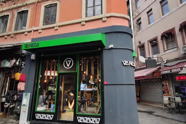 Vaneda Ayakkabı - Ayakkabıcı - İstanbul Arnavutköy