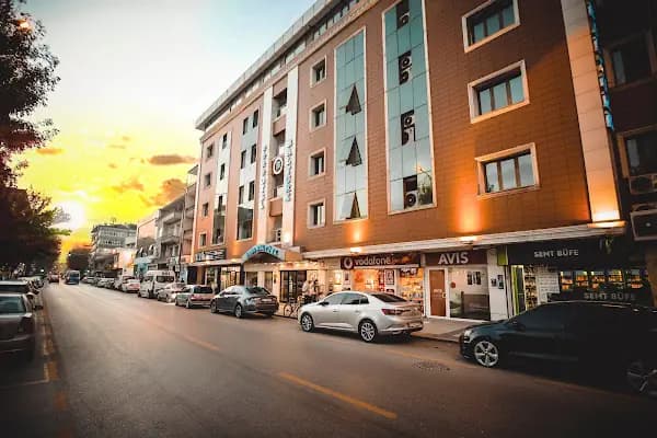 Baltürk Hotel Sakarya - Otel - Sakarya Adapazarı